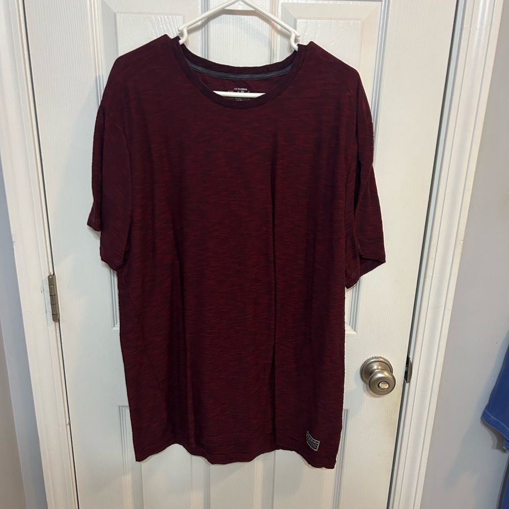 Flag & Anthem Red T-Shirt. Size XL